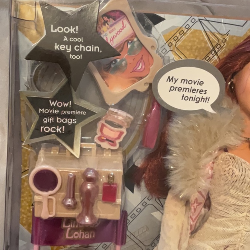myscene Goes Hollywood Lindsay Lohan Doll - Picture 2 of 8